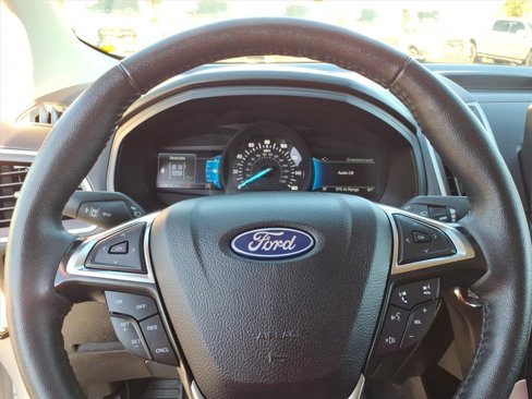 Used 2024 Ford Edge SEL image 19