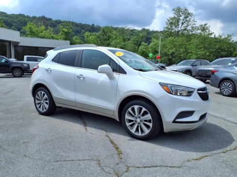 Used 2020 Buick Encore Preferred w/ Safety Package image 31