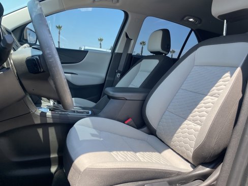 Used 2021 Chevrolet Equinox LS image 7