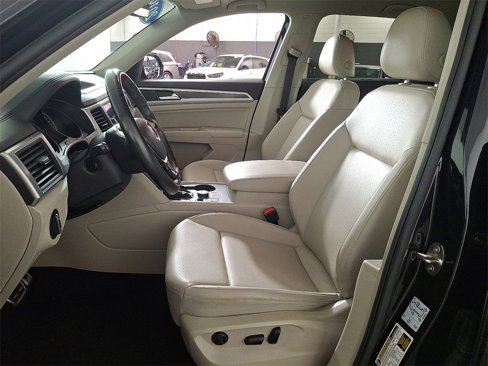 Used 2019 Volkswagen Atlas SE image 17