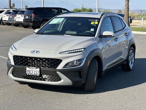 Used 2022 Hyundai Kona SEL w/ Convenience Package image 6