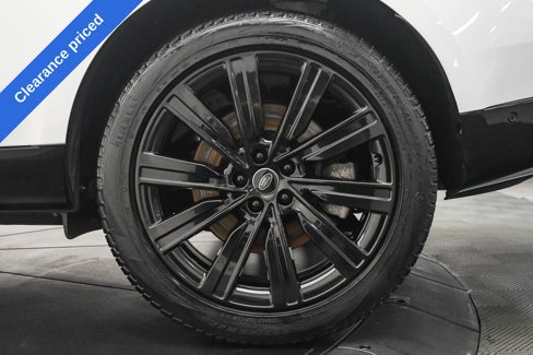 Used 2023 Land Rover Range Rover Long Wheelbase SE image 34