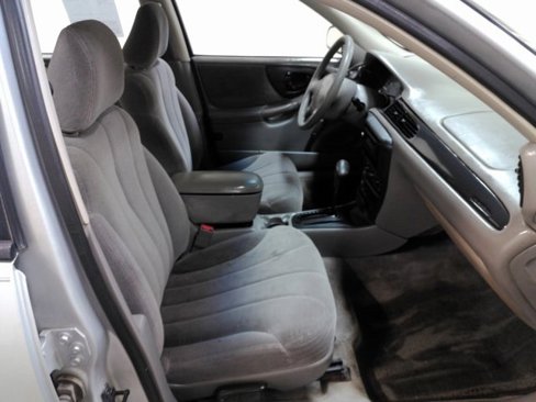 Used 2001 Chevrolet Malibu V6 image 22