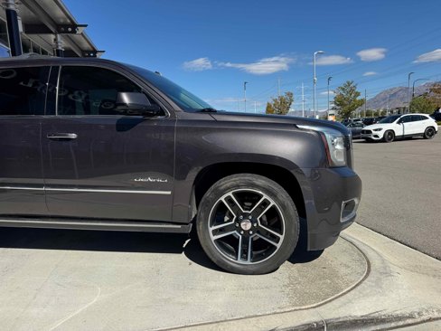 Used 2016 GMC Yukon Denali w/ Open Road Package image 10