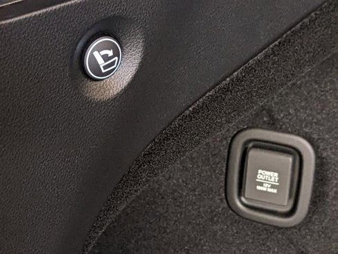 Certified 2025 Honda Passport Black Edition image 32
