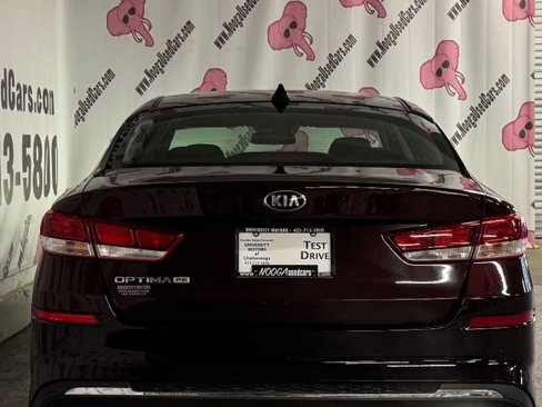 Used 2020 Kia Optima LX image 11