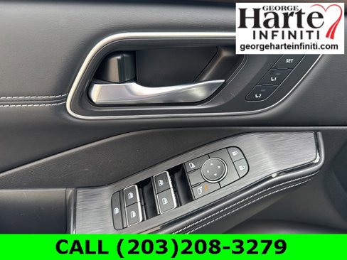 Used 2023 Nissan Rogue Platinum w/ Platinum Premium Package image 23