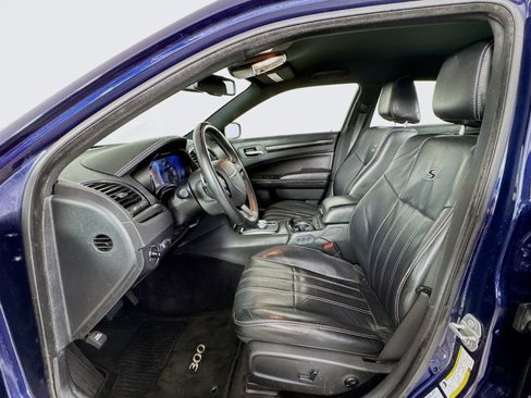 Used 2016 Chrysler 300 S image 15