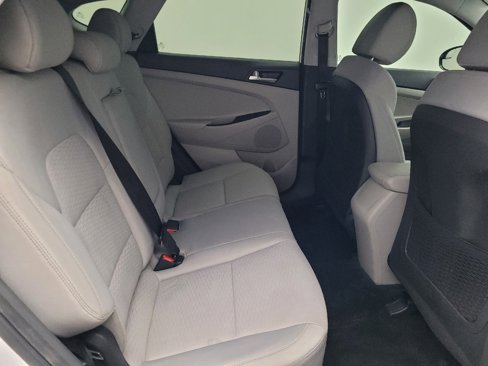 Used 2019 Hyundai Tucson SE image 19
