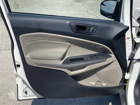 Used 2019 Ford EcoSport S image 18