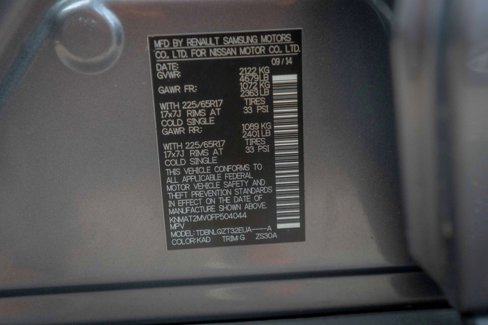 Used 2015 Nissan Rogue SV image 32