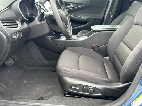 Used 2024 Chevrolet Malibu LT image 9