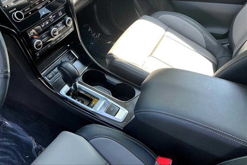 Used 2022 Subaru Ascent Onyx Edition image 15