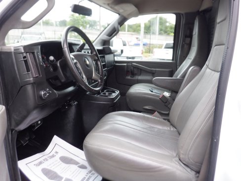 Used 2018 Chevrolet Express 3500 Extended w/ Driver Convenience Package image 12