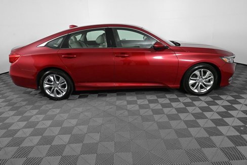 Used 2018 Honda Accord LX image 23