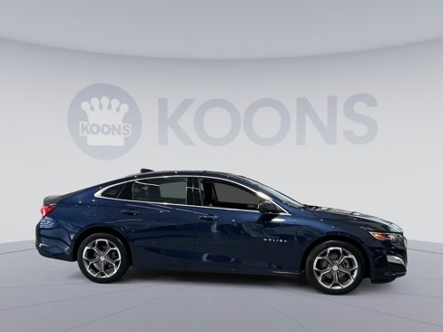 Used 2020 Chevrolet Malibu LT w/ Leather Package image 17