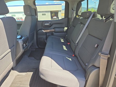 Used 2021 Chevrolet Silverado 1500 RST image 15