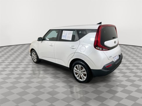 Used 2020 Kia Soul LX image 6