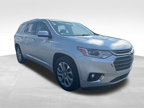 Used 2019 Chevrolet Traverse Premier image 3