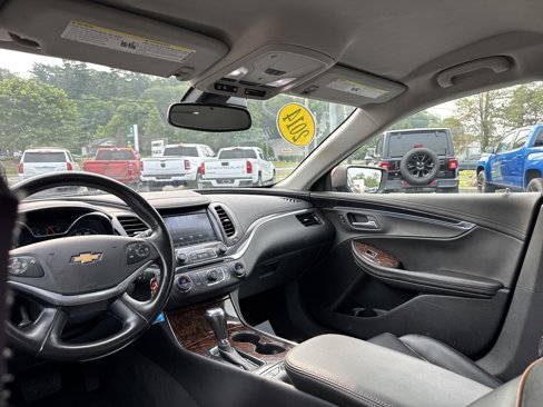 Used 2014 Chevrolet Impala LT w/ Premium Seating Package image 19