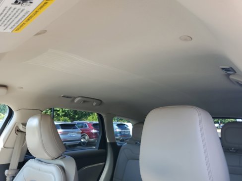 Used 2022 Lincoln Corsair FWD image 11