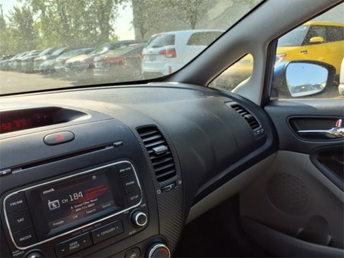 Used 2014 Kia Forte EX w/ Premium Package image 33