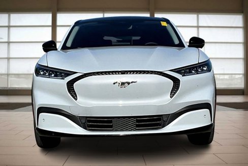 Used 2022 Ford Mustang Mach-E California Route 1 image 3