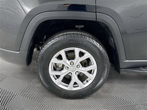 Certified 2022 Jeep Grand Cherokee Limited image 29