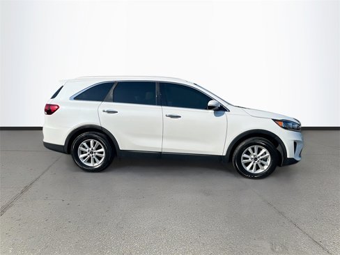 Used 2020 Kia Sorento LX w/ LX I4 Convenience Package image 8