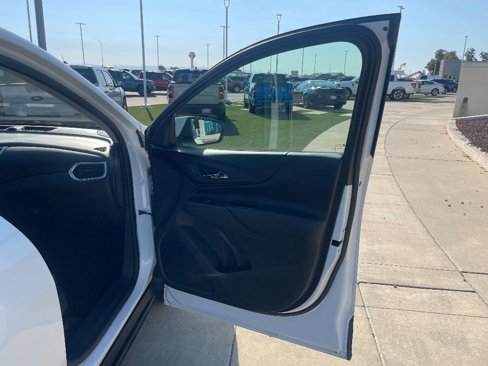 Used 2019 Chevrolet Equinox LT image 25