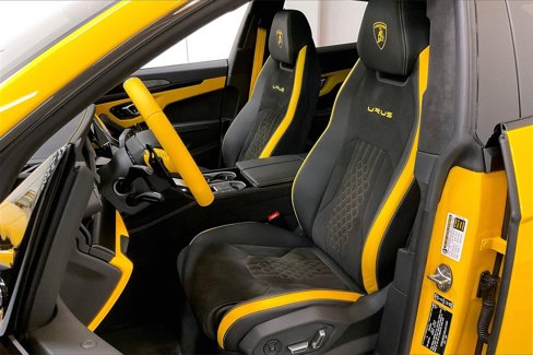 Used 2024 Lamborghini Urus S image 8