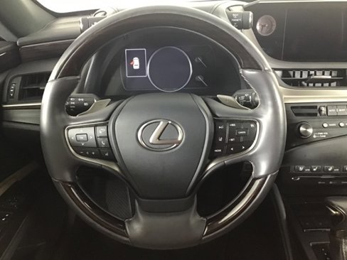 Used 2019 Lexus ES 350 Luxury image 11