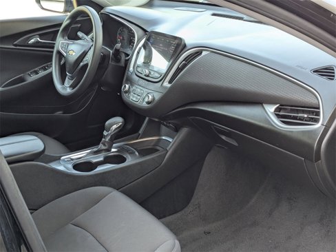 Used 2024 Chevrolet Malibu LT image 32