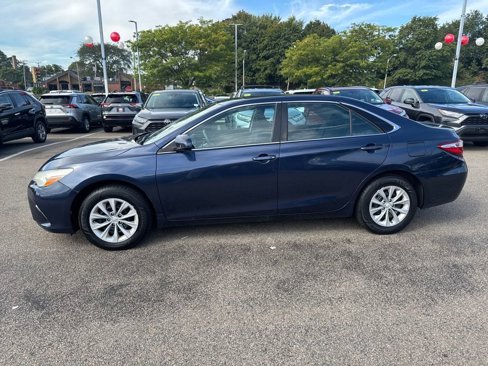 Used 2016 Toyota Camry LE image 8
