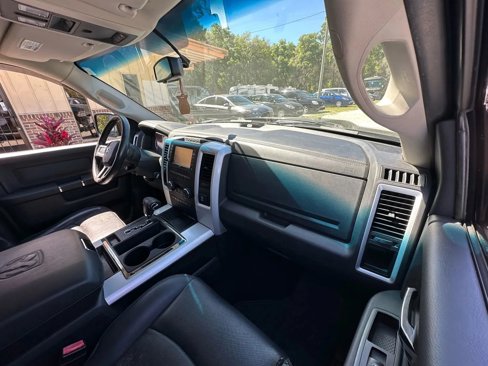 Used 2009 Dodge Ram 1500 Truck Sport image 11