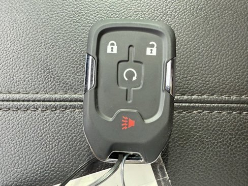 Used 2023 GMC Terrain SLE w/ Driver Convenience Package image 35