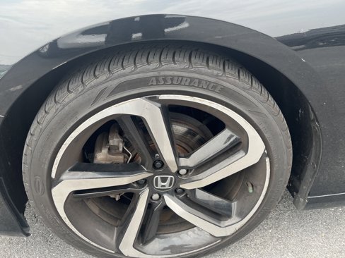 Used 2019 Honda Accord Sport image 11