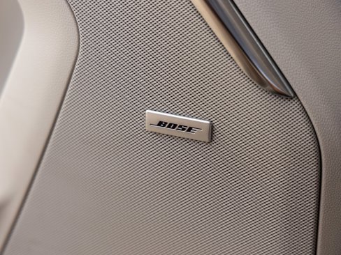 Used 2022 GMC Yukon Denali w/ Denali Premium Package image 17