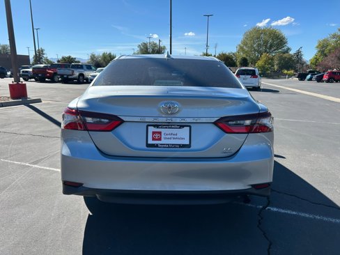 Used 2023 Toyota Camry LE image 4