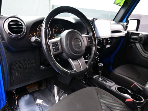 Used 2016 Jeep Wrangler Unlimited Sport image 12