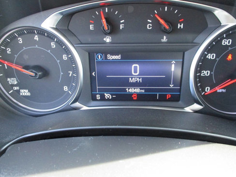 Used 2023 GMC Terrain SLE w/ Driver Convenience Package image 21