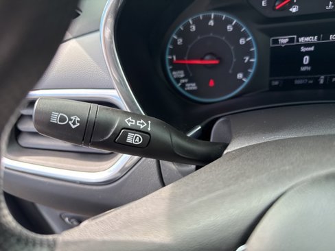 Used 2021 Chevrolet Equinox LS w/ LS Convenience Package image 20