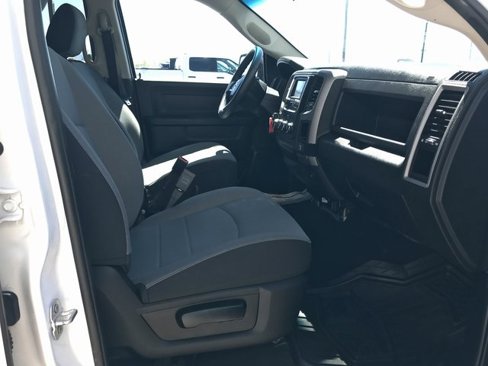Used 2021 RAM 1500 4x4 Crew Cab Classic w/ Protection Group image 15