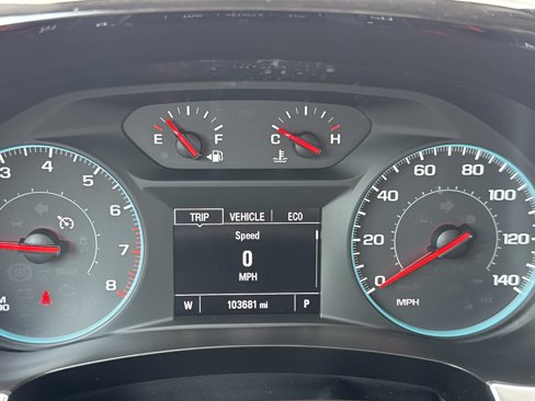 Used 2020 Chevrolet Traverse LT image 18