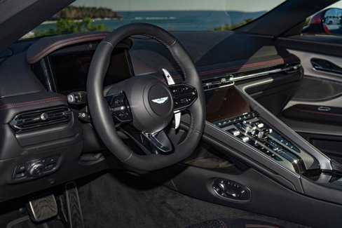 Used 2024 Aston Martin DB12 Coupe image 14