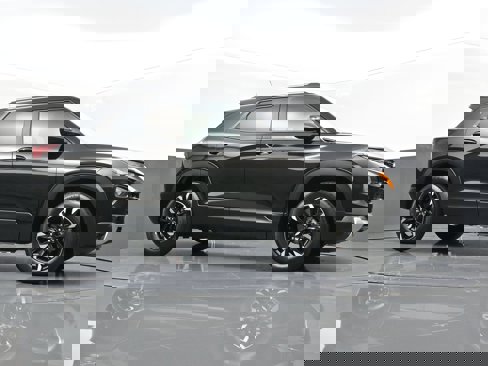 Certified 2022 Chevrolet TrailBlazer LT w/ Driver Confidence Package image 39
