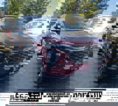 Used 2024 Chevrolet Trax RS w/ Driver Confidence Package image 1