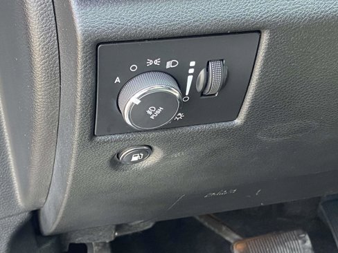 Used 2015 Jeep Grand Cherokee Limited image 10