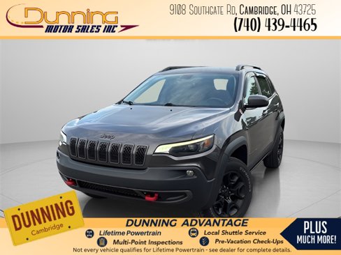 Used 2019 Jeep Cherokee Trailhawk w/ Cold Weather Group image 1