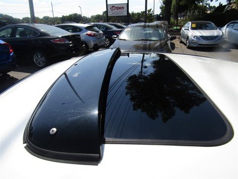 Used 2010 Nissan Altima 3.5 SR w/ Leather Pkg image 15